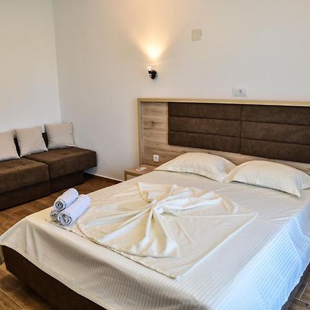 Casa Sinani Hotel Ulcinj Buitenkant foto