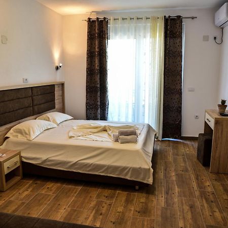 Casa Sinani Hotel Ulcinj Buitenkant foto