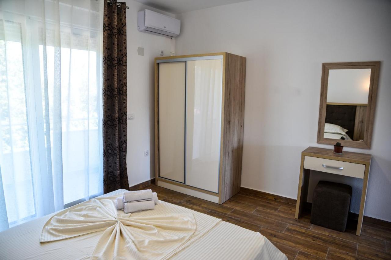 Casa Sinani Hotel Ulcinj Buitenkant foto