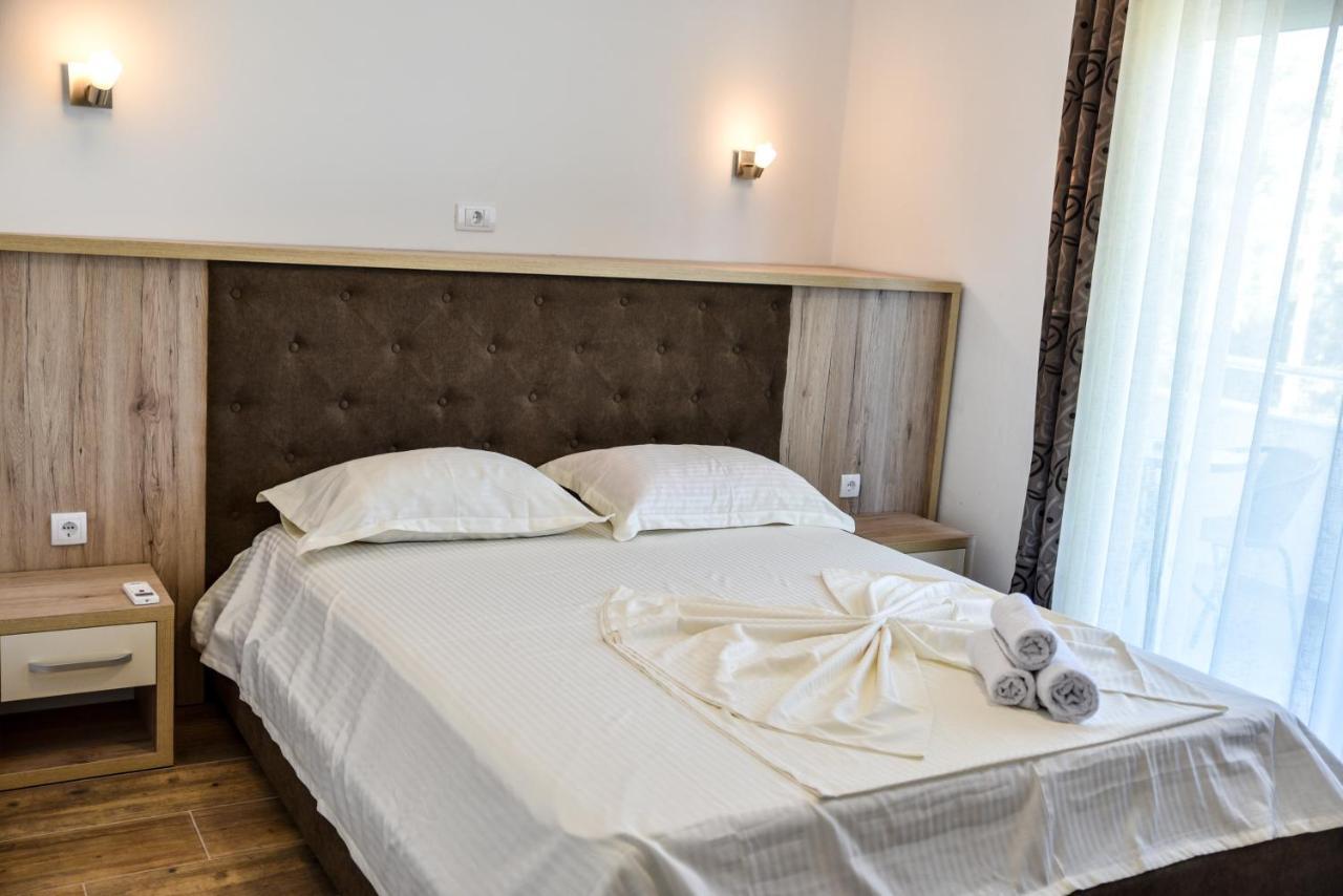 Casa Sinani Hotel Ulcinj Buitenkant foto