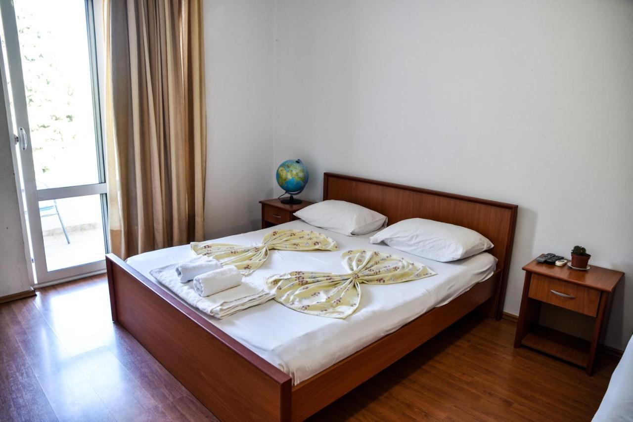 Casa Sinani Hotel Ulcinj Buitenkant foto