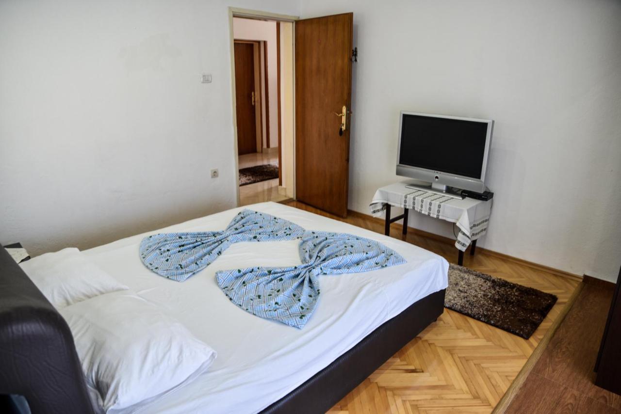 Casa Sinani Hotel Ulcinj Buitenkant foto